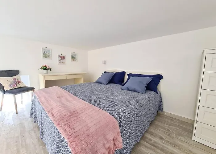 Apartment Casetta Mirella